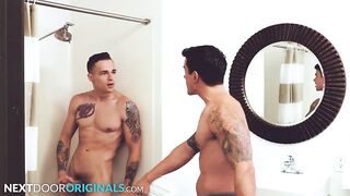 Hot - Jock Caught Jerking In The Shower Is Drilled