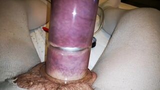 Pumping up My 3th Leg