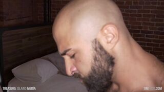 Lick up that sweaty hole and STICK IT