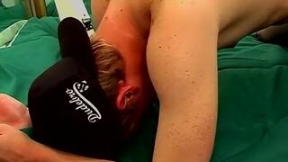 Getting a straight man to share a hardcore action on camera