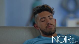 My roommate's cock is too big, I don't think it fits in my ass