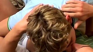 Young Devin Lee Scott seduces Hoyt Jaeger into wild anal sex