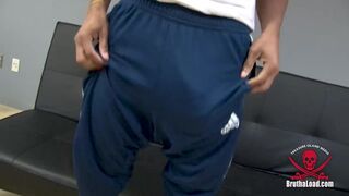 Pablostrokess swings his dick around then jerks it