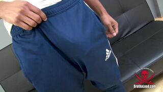 Pablostrokess swings his dick around then jerks it