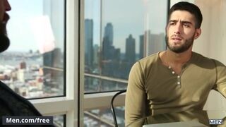 Men - Cooper Dang & Justin Matthews fuck in the hotel