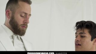 HotBoyz- Pervy Priest Fucks A Handsome Hot Boy