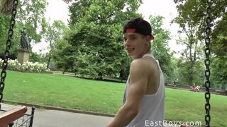 Exclusive - Handjob in Prague