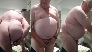 naked play before bed