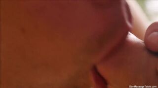 Sexy Massage Gay Stud Exchanging Blowjobs