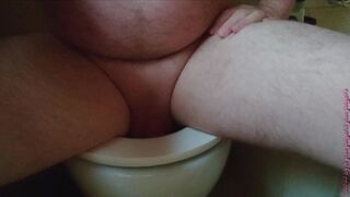 Exhibitionist in Someone Else's Front Yard to the Toilet