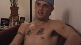 Straight Buzz Blows Vinnie