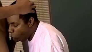 Mature black gay receives cum in mouth after sucking BBC
