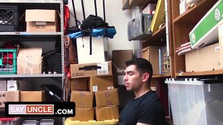 Pretty Thief Jeremy Spreadums Caught Stealing By Cop