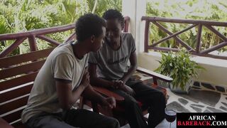 African twink barebacked by amateur bf after tugjob