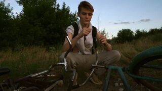 summer cycling. hot blowjob while cycling