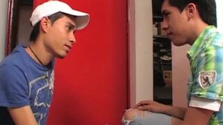 Lation Twinks Raw Daisy Chain Fuck