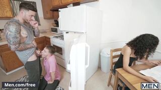 Men - Cute twink rides inked hunks cock - Jordan Levine, Timothy Drake