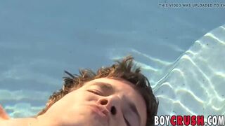 Sweet teen male tugging off at his private pool