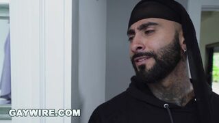 Gay - Home Invader Rikk York Bangs Aaron Trainer