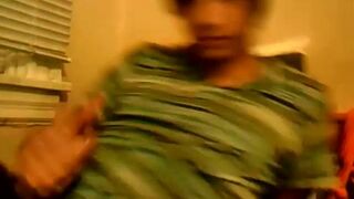 Horny twink casts a sexy jerking show