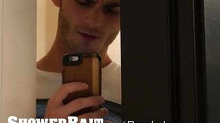 Shower - Vincent James Seduces & Fucks Zak Bishop