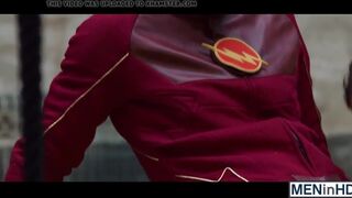 Fruity Brandon Cody invites his butt buddies to an orgy