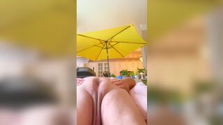 Fat daddy butt and hole and handsfree cumshot