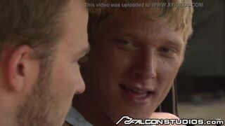 Hot - Straight Hitchhiker Fucks Driver To Pay For Ride