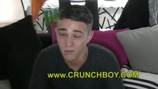 twink from toulous fucked bareback and creampie by bear xxl