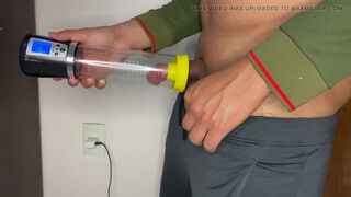 Italian Discovered How to Surprise His Wife with His New Big Dick