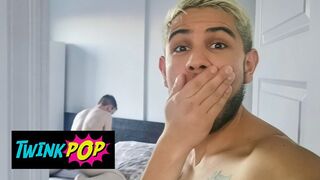 Twink - Alex Montenegro Cums With His Stepbro Thyle Knoxx's Cock In His Ass, Then Takes A Facial