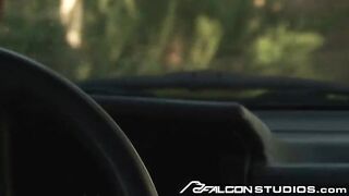 Hot - Straight Hitchhiker Fucks Driver To Pay For Ride