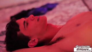 Strokes Twinks Justin Cross And Bar Addison Bareback