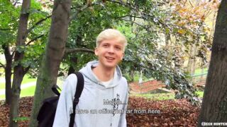 Twink Blonde On His Way Home When He Bumps Into A Guy Who Wants His Dick Fucked And Pay At The Same Time - Hot