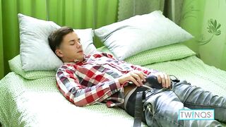 Brunette Twink Rolf Olsen Is Waxing His Huge Dolphin!