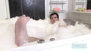 Hot Brunette Rainbow Boy Xander Masturbates His Hard Cock!