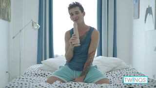 Hot Tattooed Twink Noah Jacks Off His Big Cock And Cumshots!