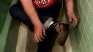 Straight fat redneck takes a shower