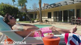 Muscle Hunk Poolboy Flip Fucks Client