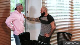 This hairy guy knows anal