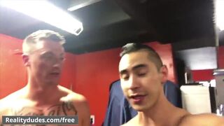 Hot Dudes - Dudes In Public 8 Gym - Trailer preview