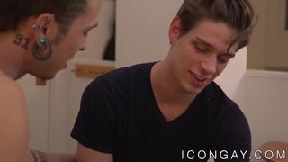 Luscious young Michael Delray anally slams Gabriel Alanzo