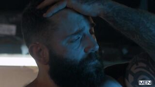 Hooking Up With Markus Kage / MEN