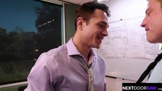 Hunks Destress wt Each Others Gurthie Cocks At Office