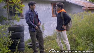 Lost Edward Terrant Sucks Stranger's Cock For Free Ride Home