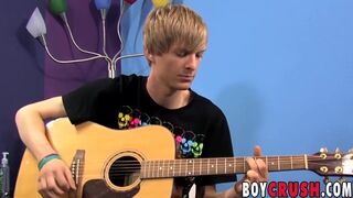 Twink Liam Summers leaves guitar to masturbate and cumshot