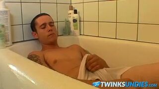Twink Gran Thiller fills his undies with cum while showering