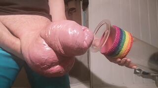 Long Play Video with Bulging Gear