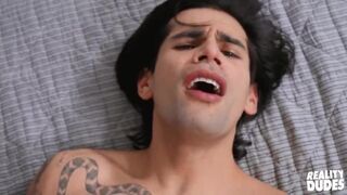 Real Dude - Blaze Austin Slides Under His Stepbrother Ty Mitchell's Laptop & Lets Him Play With His Cock