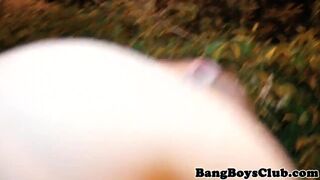 Euro amateur cocksucks in park before facial